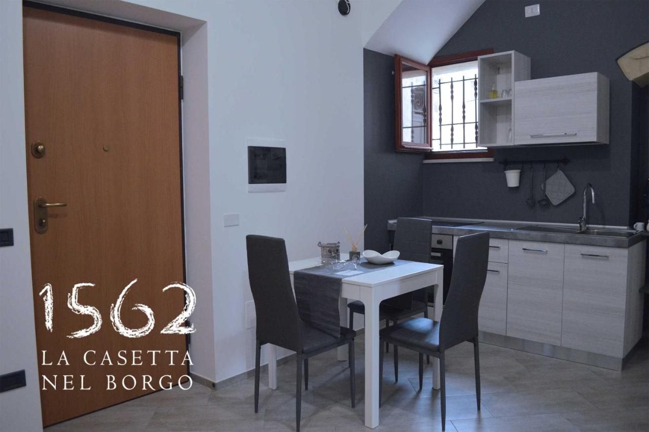 1562 La Casetta Nel Borgo Altamura Bagian luar foto